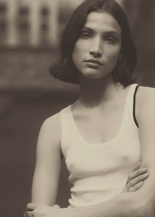VICTORIA MASSEY