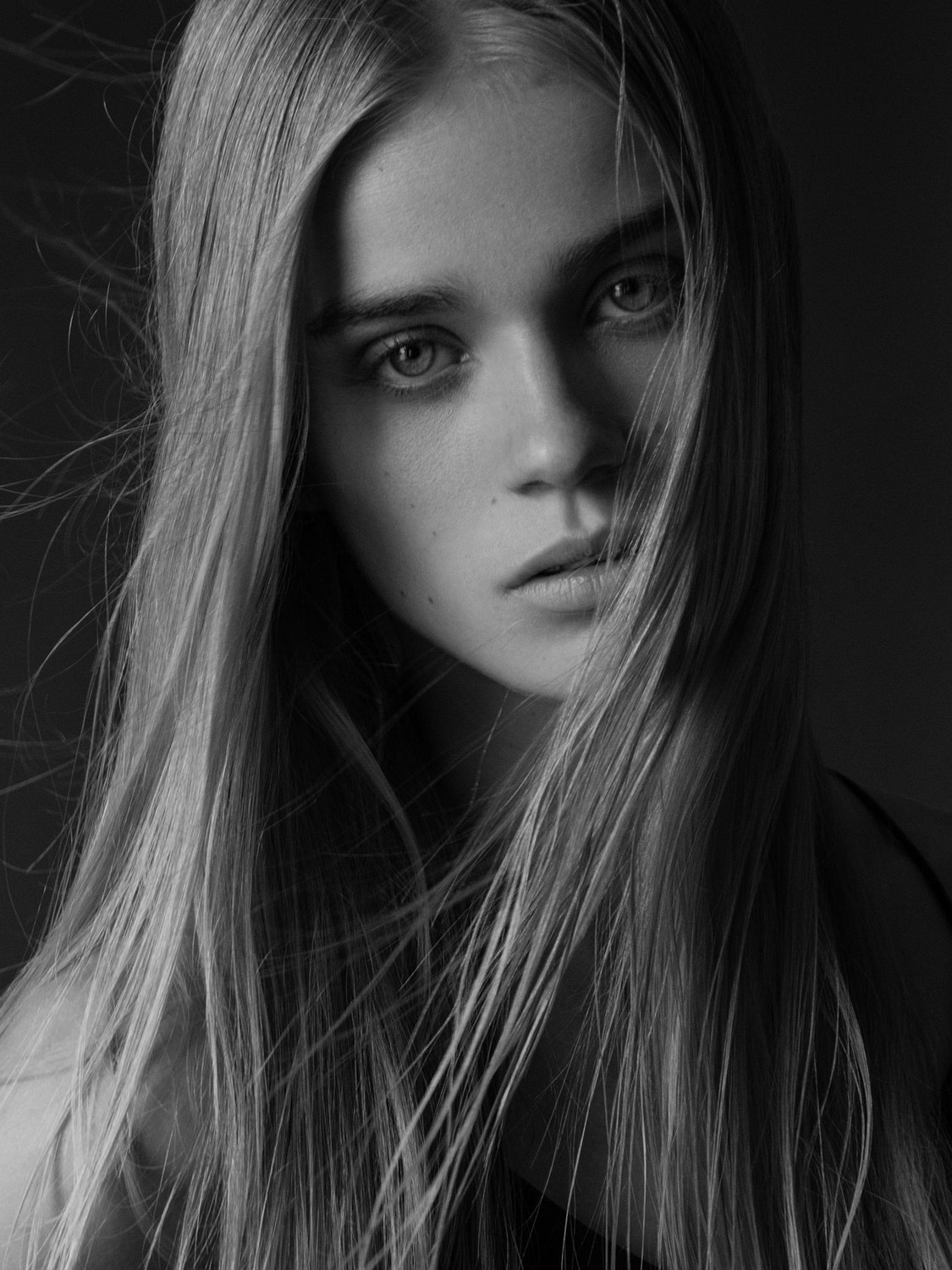 LIV SWARDH Elite Models