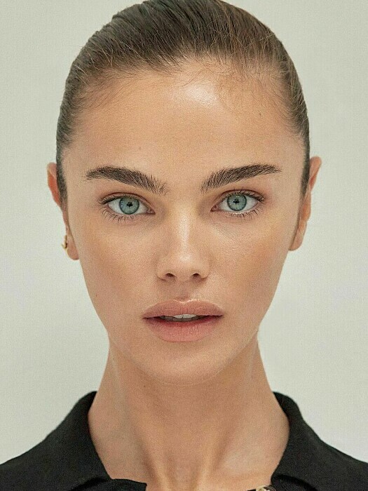 JENA GOLDSACK Elite Models