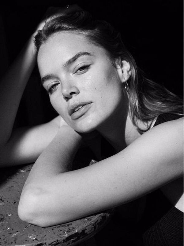 ZO NOWAK Elite Models