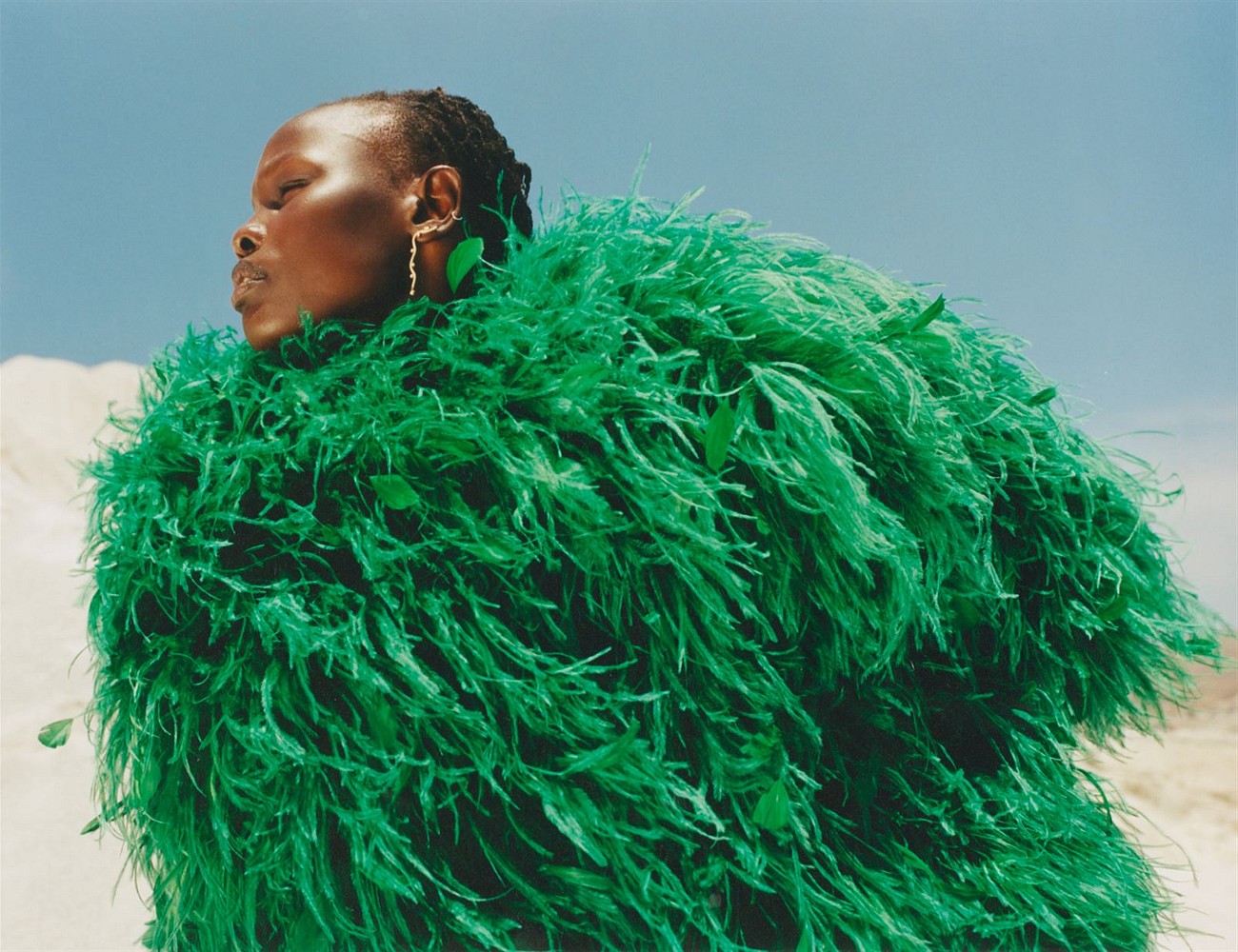 SHANELLE NYASIASE