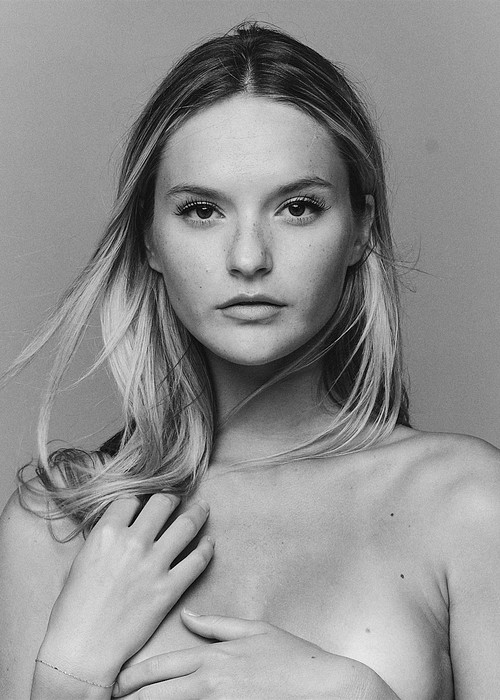 ALINA ROSE ARMSTRONG