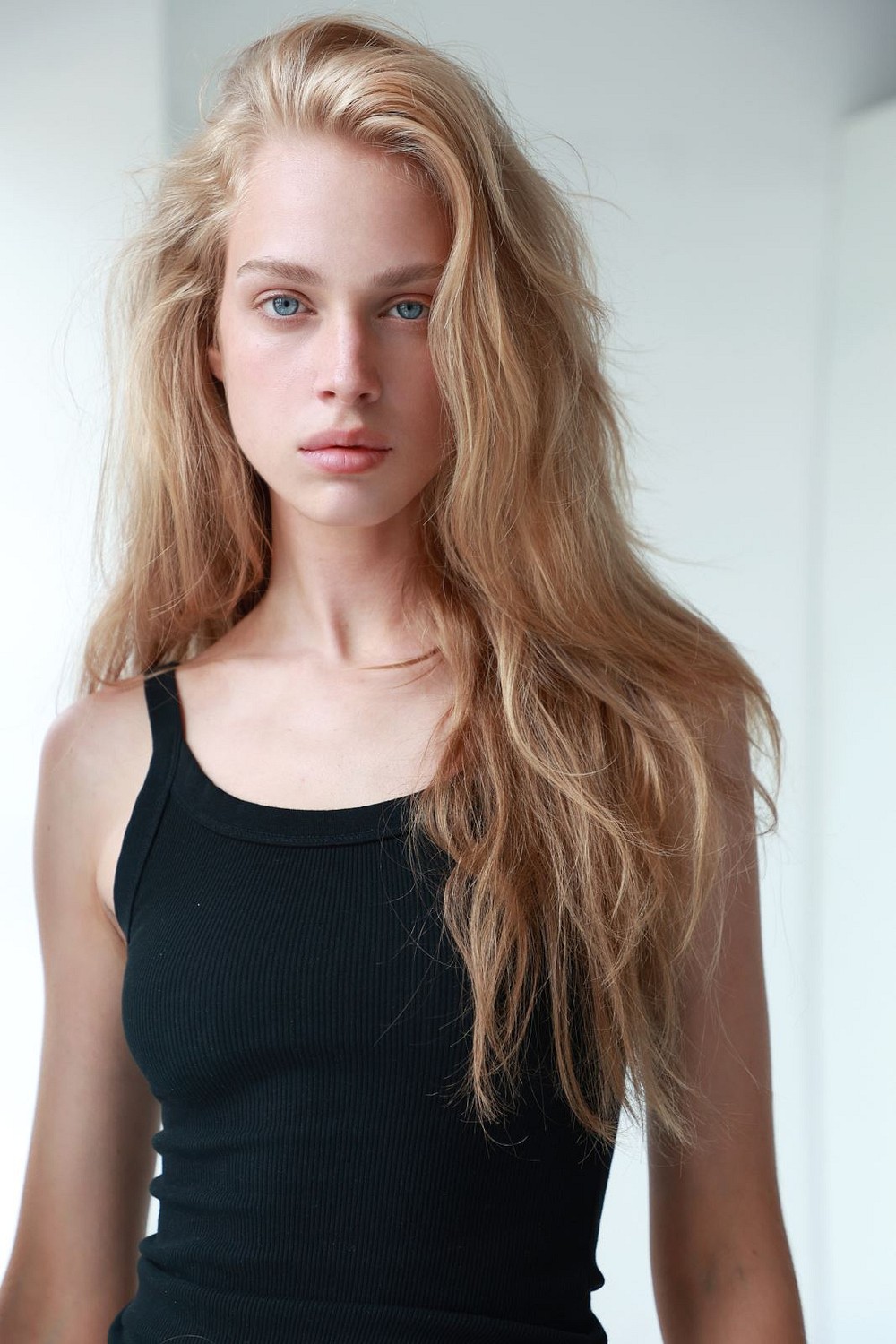 KATRINA ROELLE Elite Models