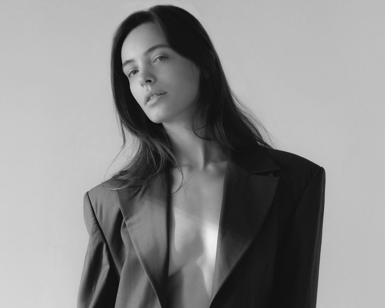 AYLA GILDE