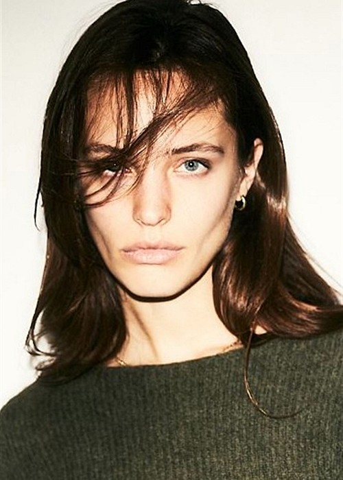 AYLA GILDE