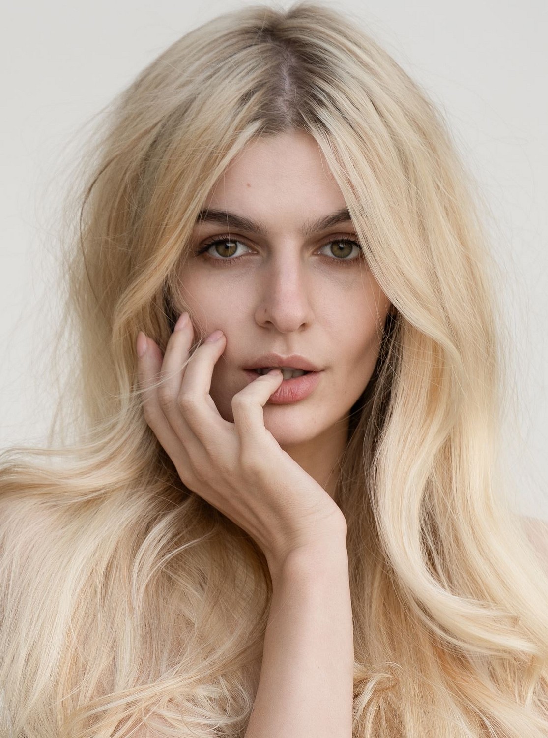 VICTORIA HARASYMCHUK Elite Models