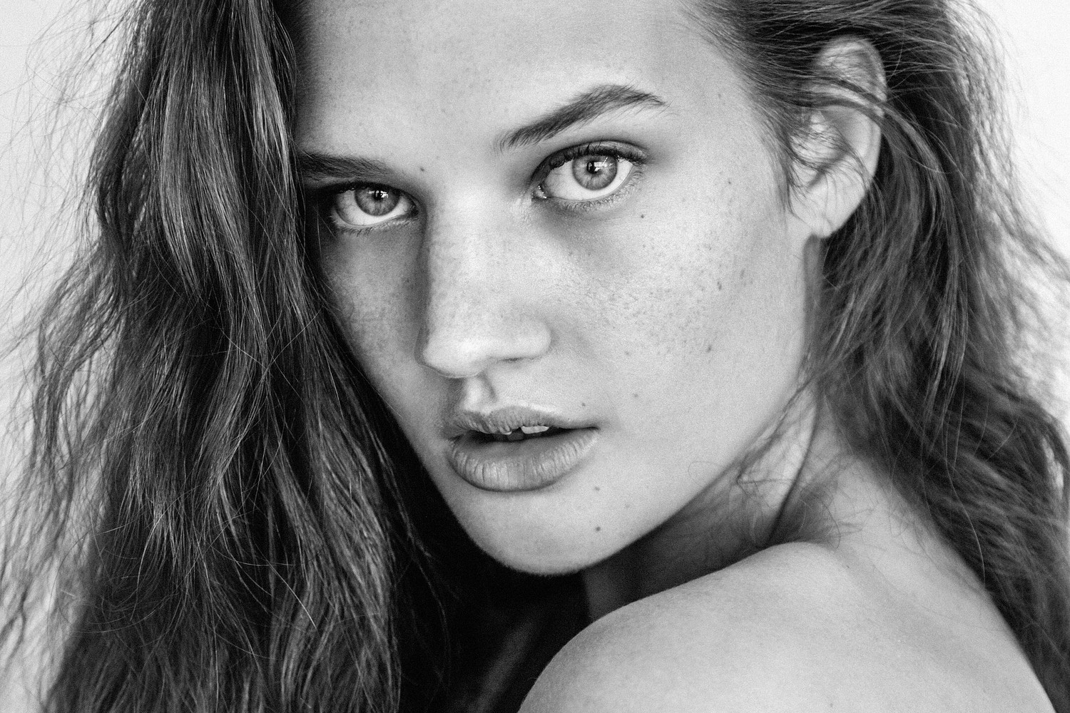CALLIE DIXON