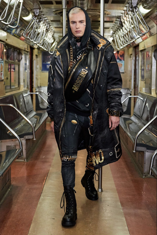Salomon & Denek walks for Pre-Fall 2020 Moschino Runway Show in the BIG APPLE!! Salomon & Denek walks for Pre-Fall 2020 Moschino Runway Show in the BIG APPLE!!